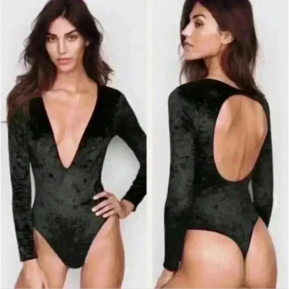 Victoria's Secret Dark Green Velvet Bodysuit Sexy Deep V Open Back Med/large - Picture 1 of 7
